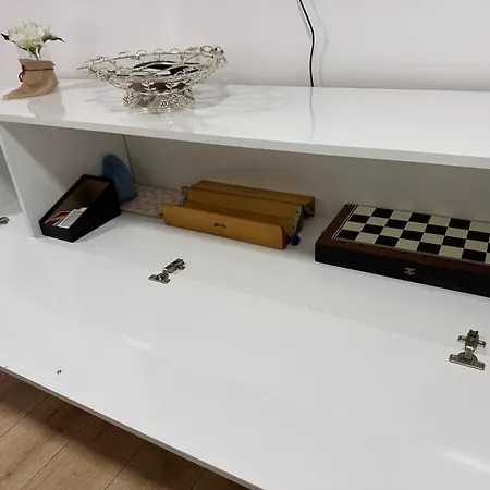 Готель Garden *