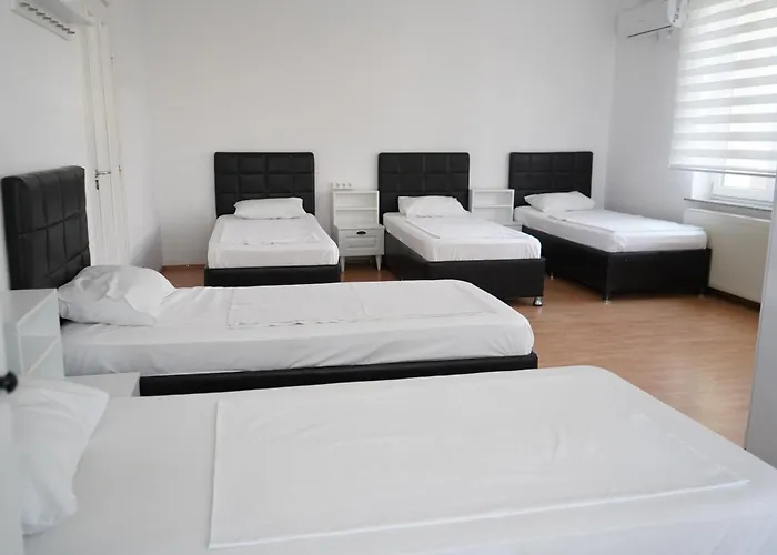 فندق Garden بوخارست