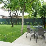 Hotel Garden *